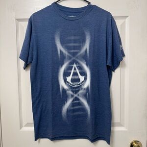 Assassins Creed Medium Blue Graphic T-shirt Classic Logo Find Your Past DNA GUC